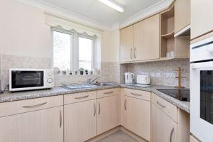 KITCHEN- click for photo gallery